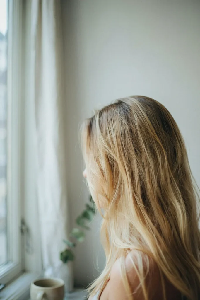  Creamy Beige Blonde