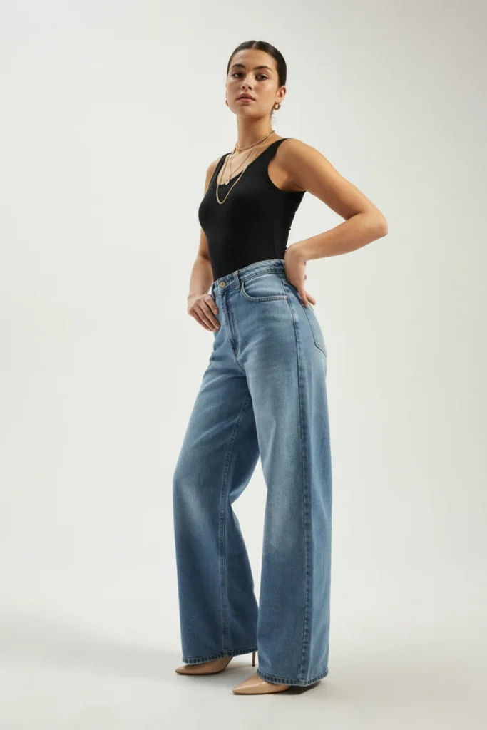 Wide-Leg Jeans with Bodysuit